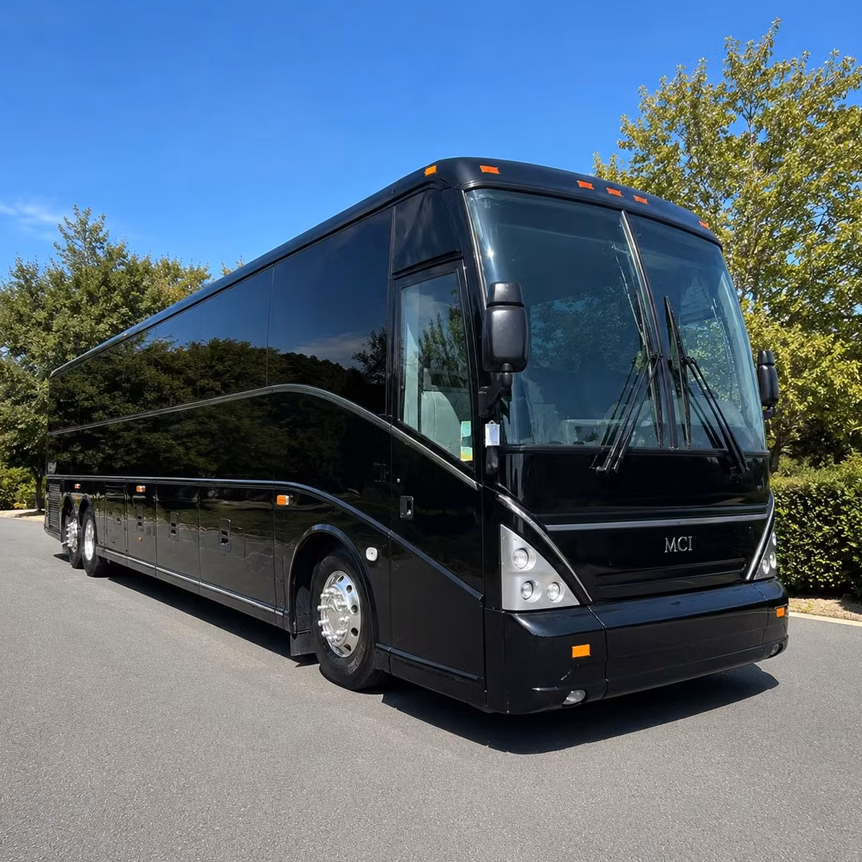 bachelorette party and birthday concert bus rentals in jacksonville