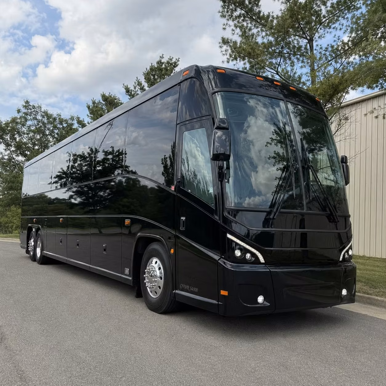 choose the right shuttle bus for your jacksonville corporate campus